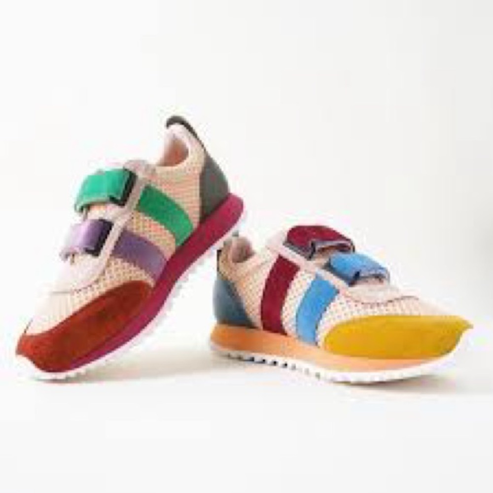 Charlotte Stone Conway in Casita Sneakers, fits size 5 or 6